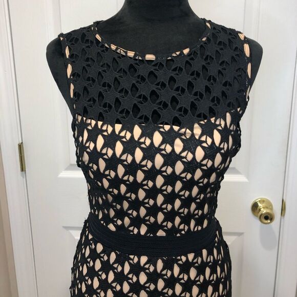 City Studio black star netting bodycon mini dress size 5 - Picture 2 of 11